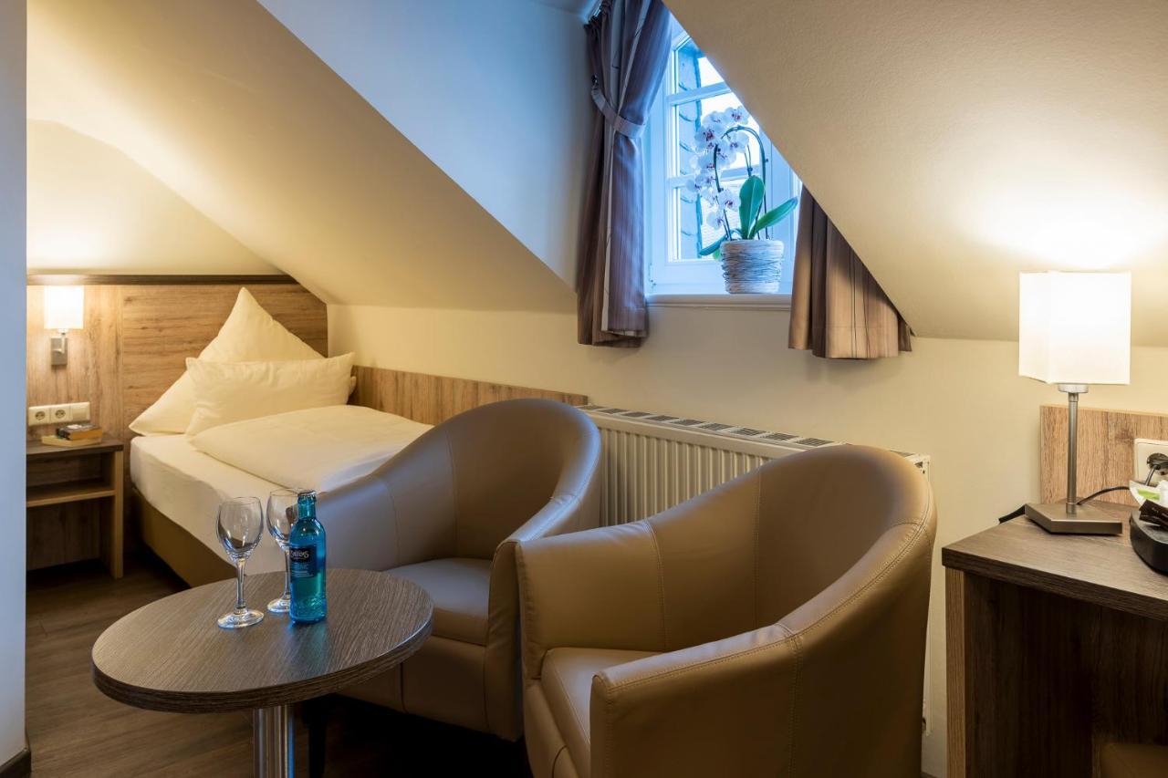 Hotel Ratskeller Schwarzenberg Шварценберг Экстерьер фото