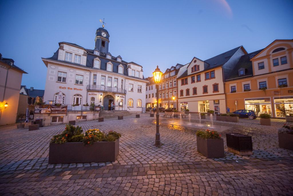 Hotel Ratskeller Schwarzenberg Шварценберг Экстерьер фото