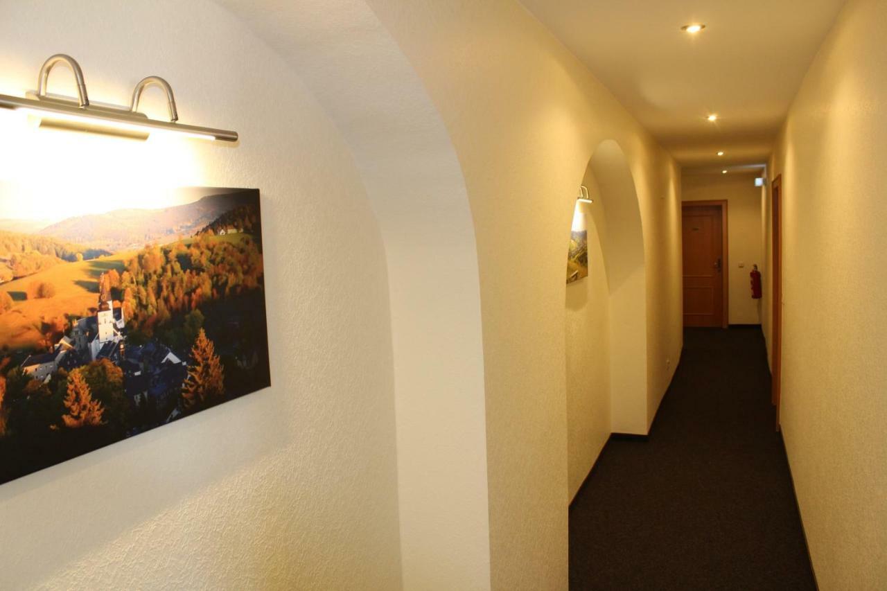 Hotel Ratskeller Schwarzenberg Шварценберг Экстерьер фото